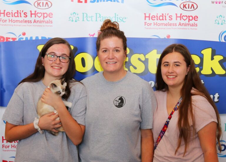 attendees woofstock