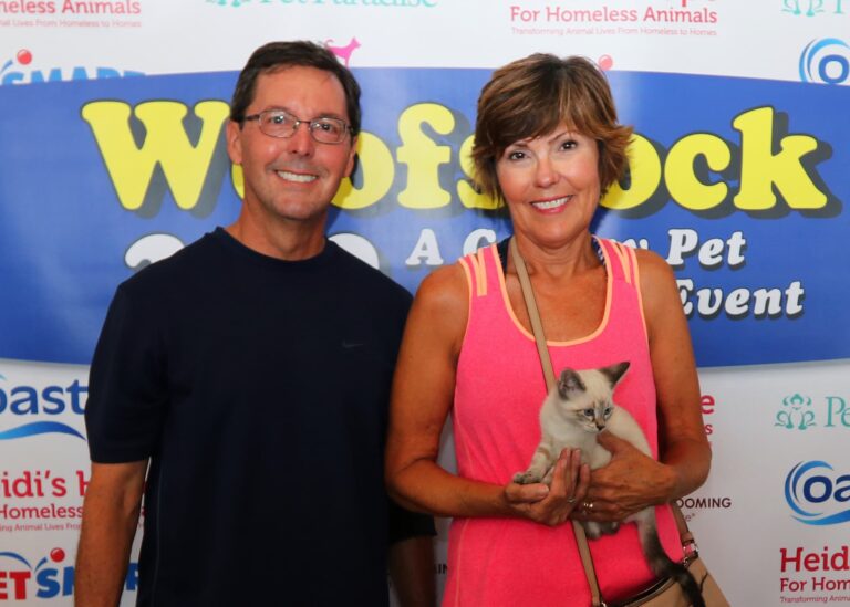 happy photos at woofstock 2019